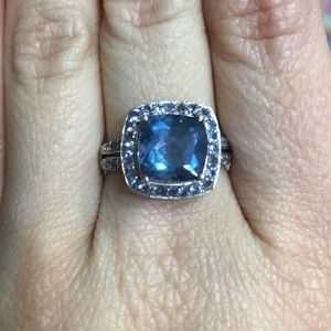 Fluorite and tanzanite ring